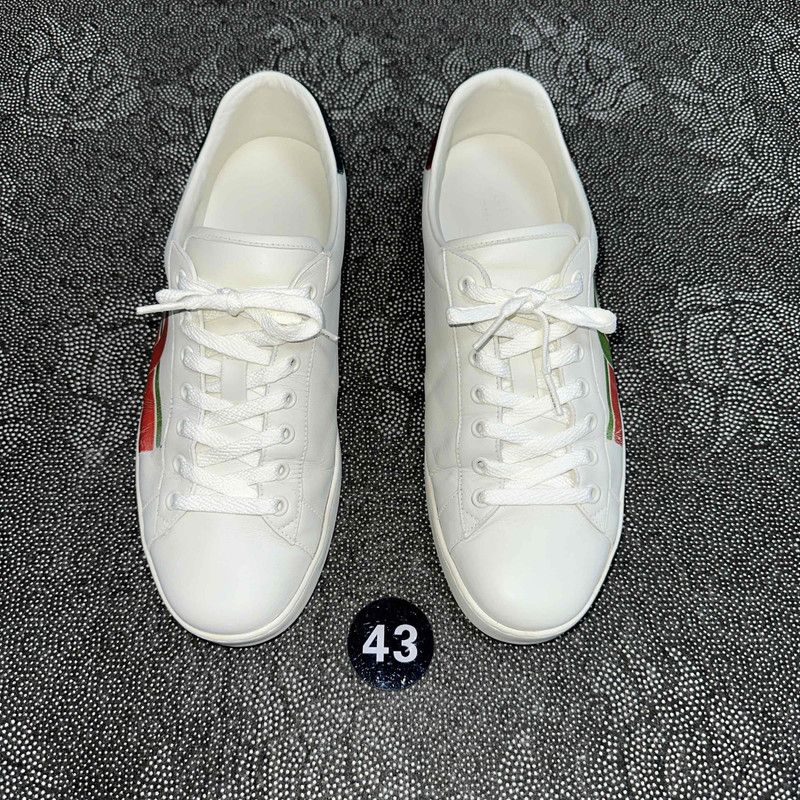Gucci Gucci ACE Vintage Low-Top Sneakers for Men Size US 9.5 / EU 42-43 - 2 Thumbnail