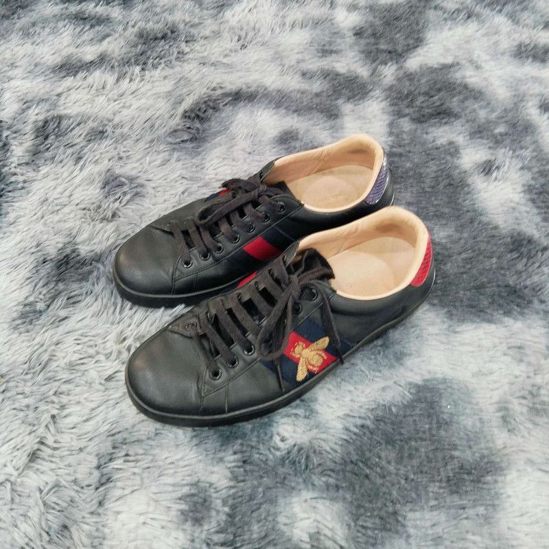 Gucci Gucci Ace Bee Print Sneakers for Men Size US 8 / EU 41 - 2 Thumbnail