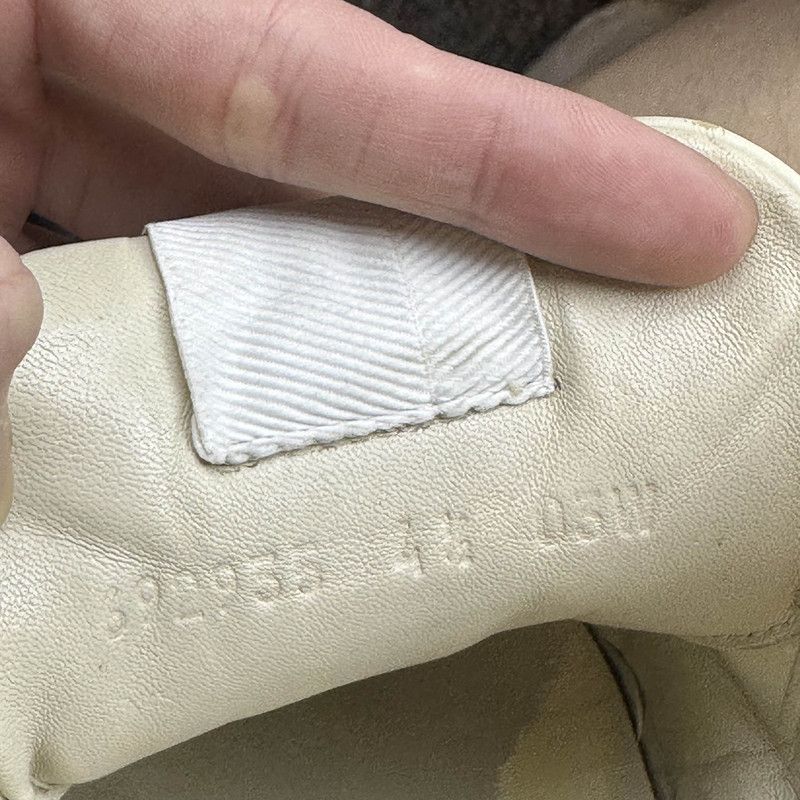 Gucci Gucci Rhyton Leather Dad Sneakers in Ivory Size US 7.5 / EU 40-41 - 5 Thumbnail