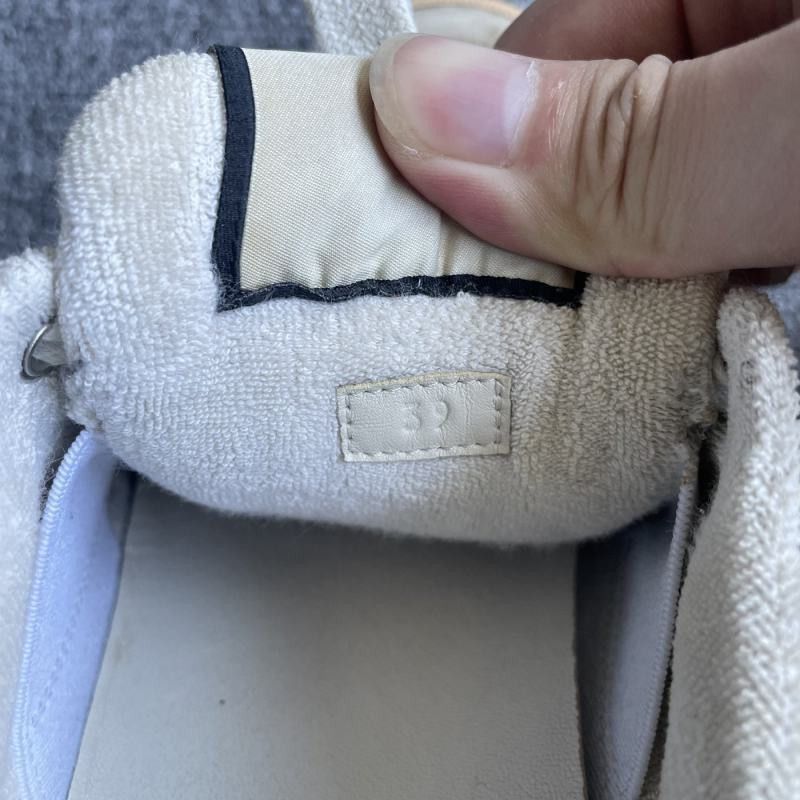 Gucci Gucci Screener Distressed Leather Sneakers for Men Size US 6.5 / EU 39-40 - 8 Thumbnail