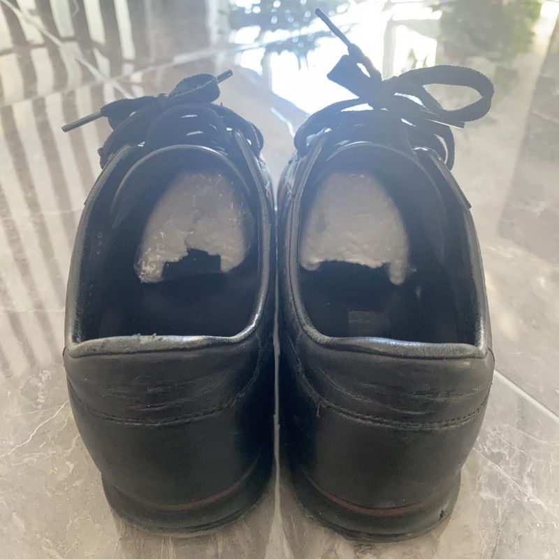 Gucci Gucci Black Leather Casual Sneakers for Everyday Wear Size US 8.5 / EU 41-42 - 3 Thumbnail