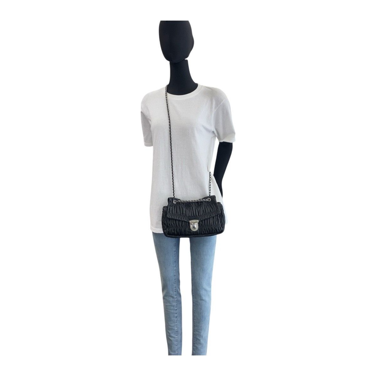 Prada Prada Prada Gaufre Leather Shoulder Bag Leather Crossbody Bag DUTY FREE for USA Size ONE SIZE - 8 Thumbnail