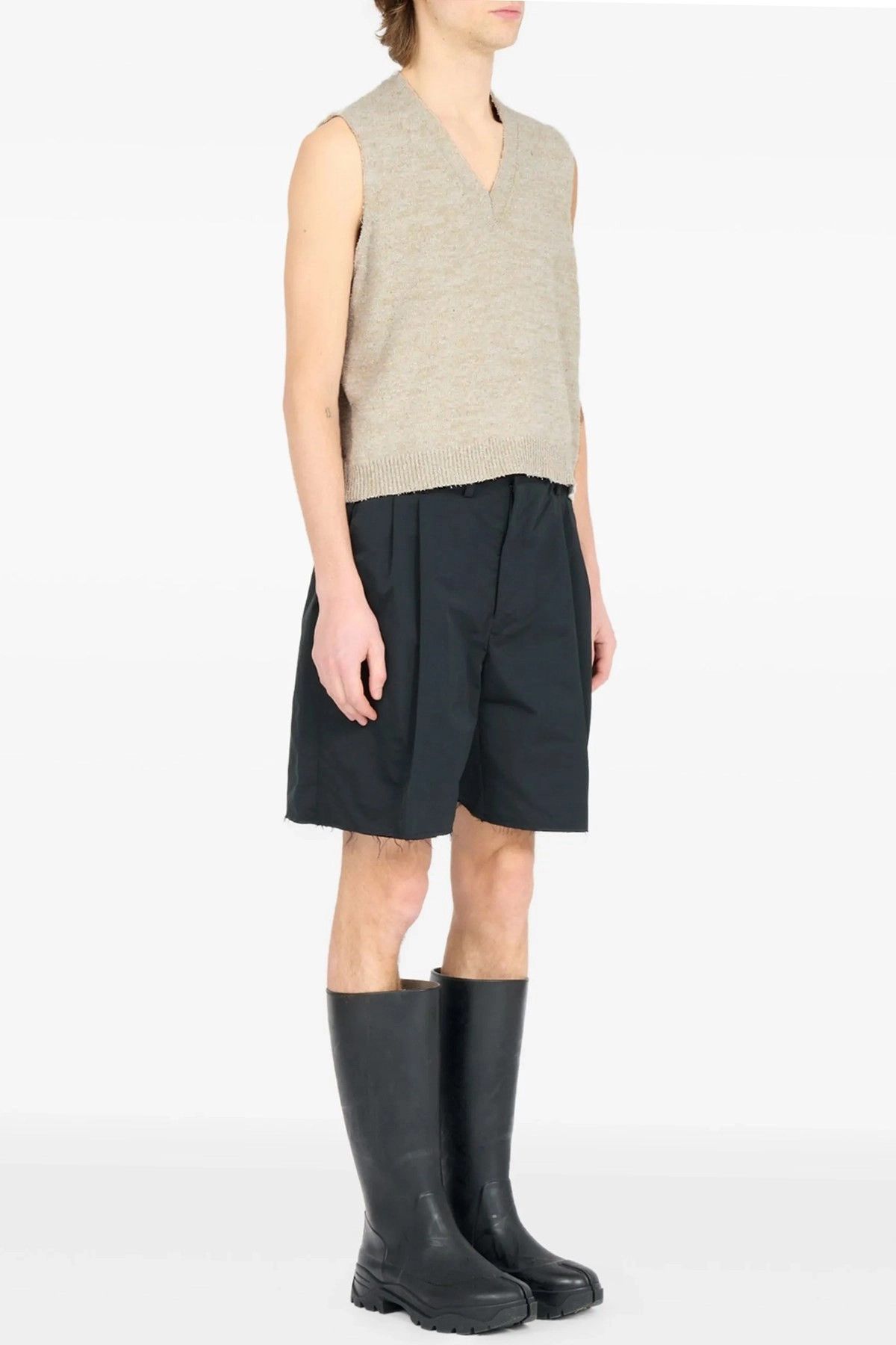 Maison Margiela Bouclé knit vest Size US XL / EU 56 / 4 - 2 Thumbnail