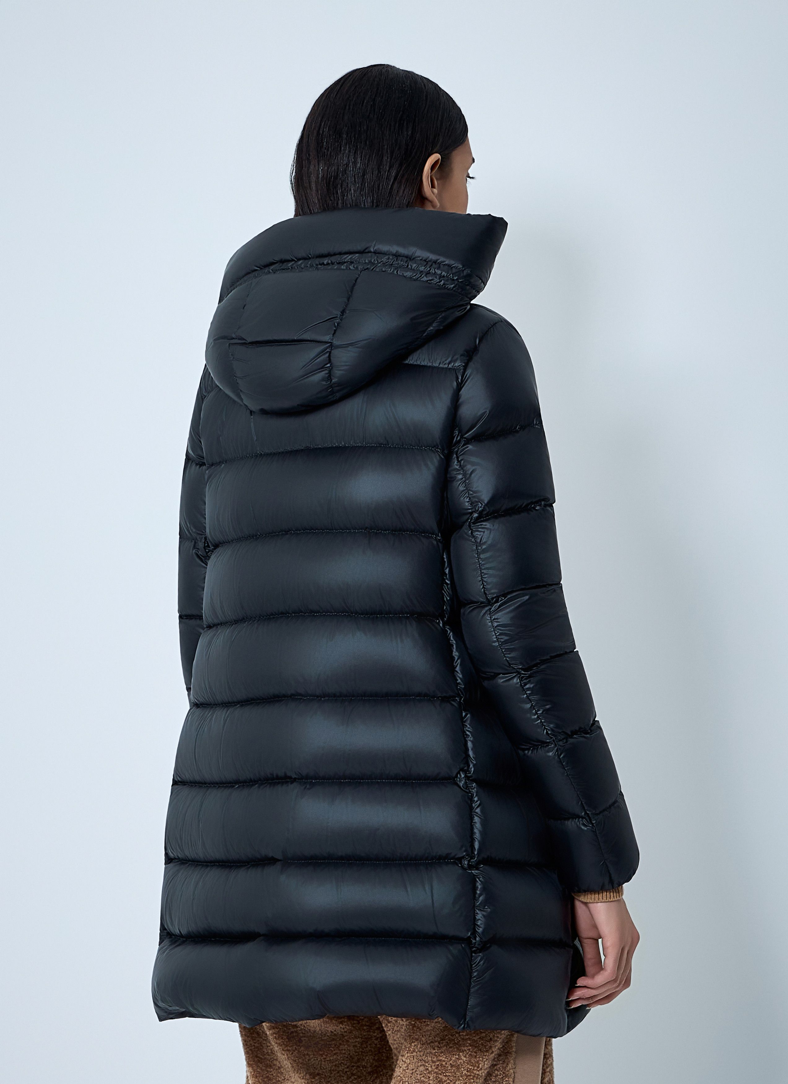 Moncler Suyenne Hooded Down Jacket Size XXS / US 00 / IT 34 - 4 Thumbnail