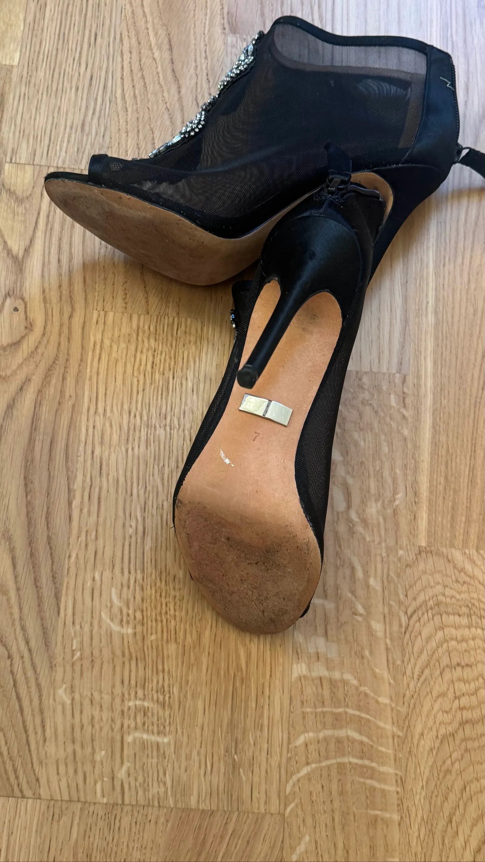 Badgley Mischka Badgley mischka Heels Size US 7 / IT 37 - 4 Thumbnail