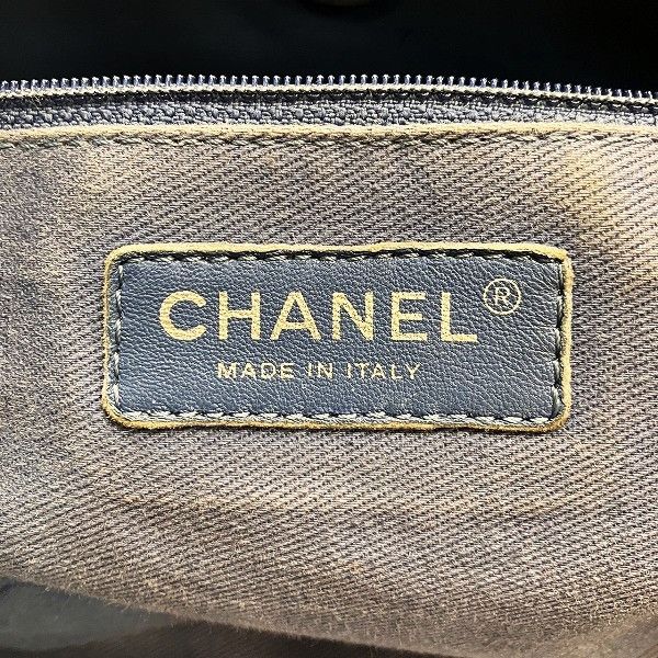 Chanel Chanel Chanel Matelasse Lambskin Tote Bag Leather Tote Bag Size ONE SIZE - 4 Thumbnail
