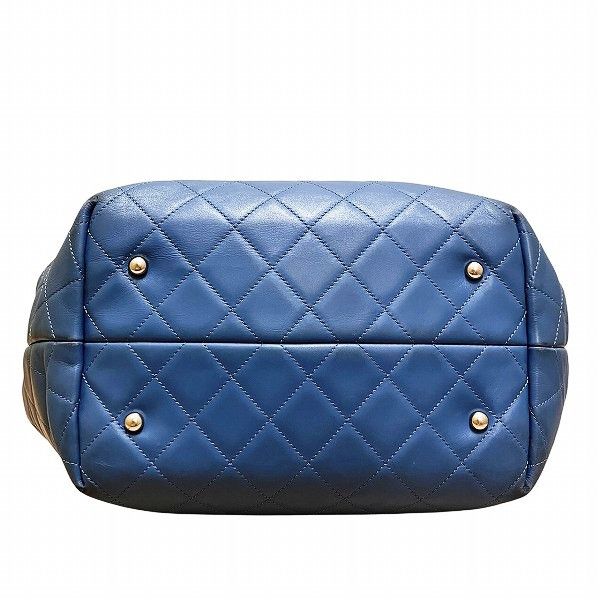 Chanel Chanel Chanel Matelasse Lambskin Tote Bag Leather Tote Bag Size ONE SIZE - 3 Thumbnail