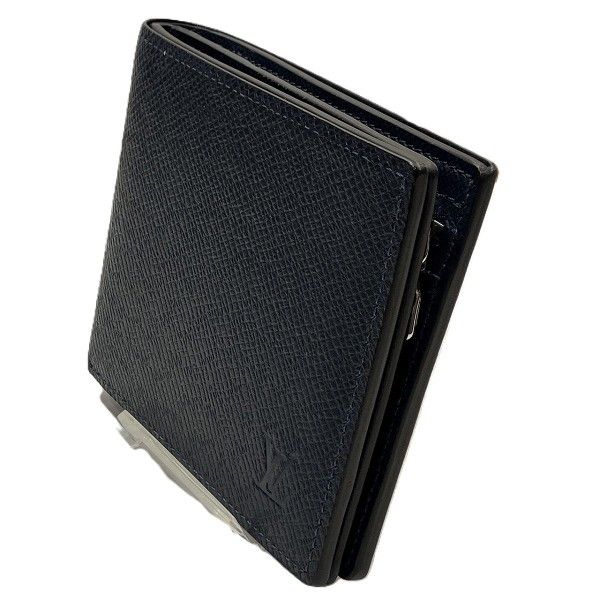 Louis Vuitton Louis Vuitton Amerigo Taiga Wallet Leather Short Wallet M42100