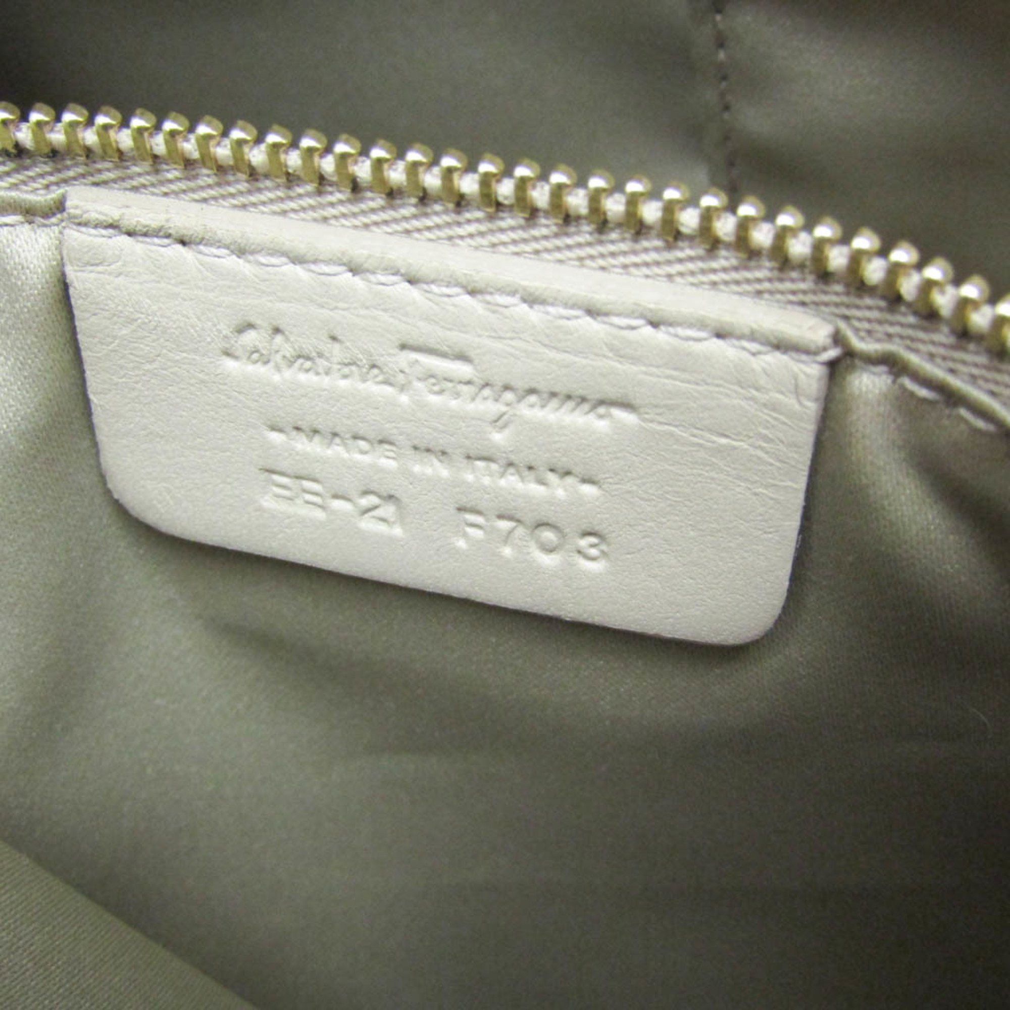 Salvatore Ferragamo Salvatore Ferragamo Gancini EE-21 F703 Women's Leather Handbag,Shoulder Bag Light Beige Size ONE SIZE - 19 Thumbnail