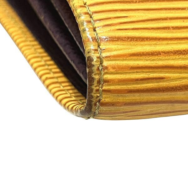 Louis Vuitton Louis Vuitton Louis Vuitton Pochette Portemonnaie Crédit Epi Long Wallet Leather Long Wallet M63579 Size ONE SIZE - 8 Thumbnail