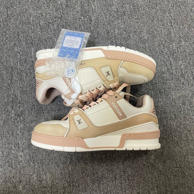 Louis Vuitton Louis Vuitton Color-Block Low-Top Sneakers 0079 Size US 7 / IT 37 - 4 Thumbnail