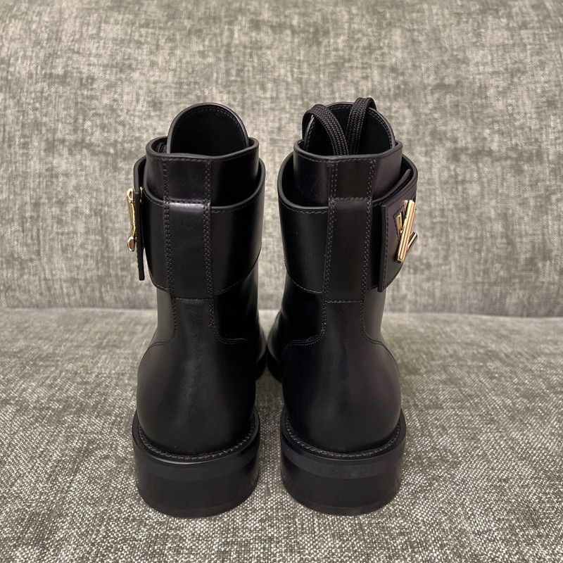 Louis Vuitton Louis Vuitton Wonderland Black Leather Martin Boots 0079 Size US 8 / IT 38 - 5 Thumbnail