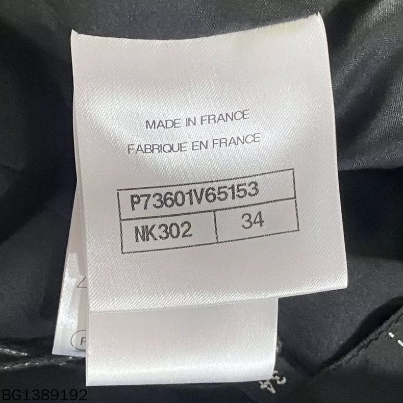 Chanel Chanel 22K Tweed Logo Shorts Size 34" / US 12 / IT 48 - 6 Thumbnail