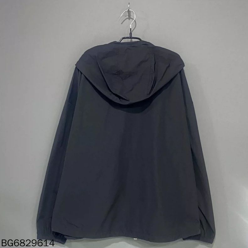 Moncler Moncler Logo Sleeve Rain Jacket Coat Size M / US 6-8 / IT 42-44 - 3 Thumbnail