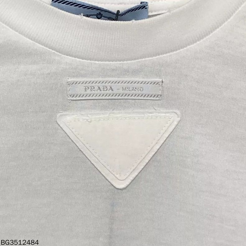 Prada Prada White Triangle Logo Short Sleeve Crop Top Size XS / US 0-2 / IT 36-38 - 4 Thumbnail