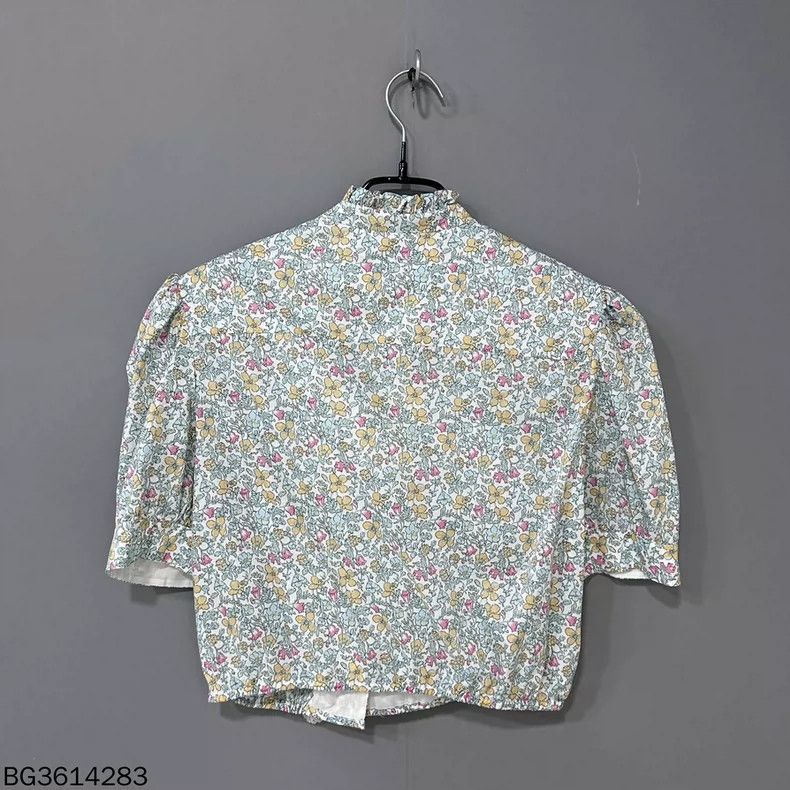 Miu Miu Floral Puff Sleeve Short Casual Blouse Size L / US 10 / IT 46 - 3 Thumbnail