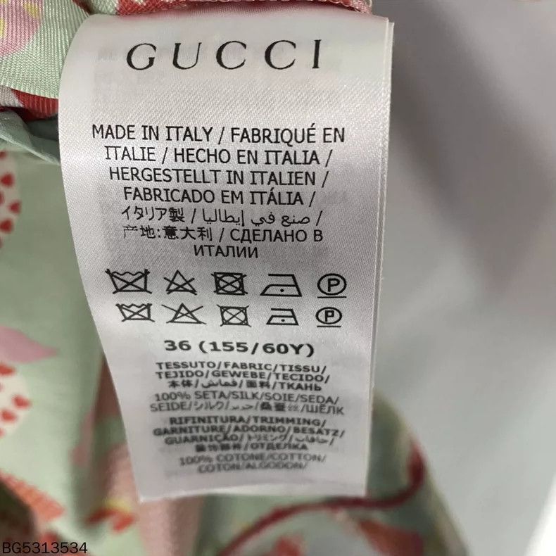 Gucci Gucci Apple Print Silk Shorts Size 36" / US 14 / IT 50 - 5 Thumbnail