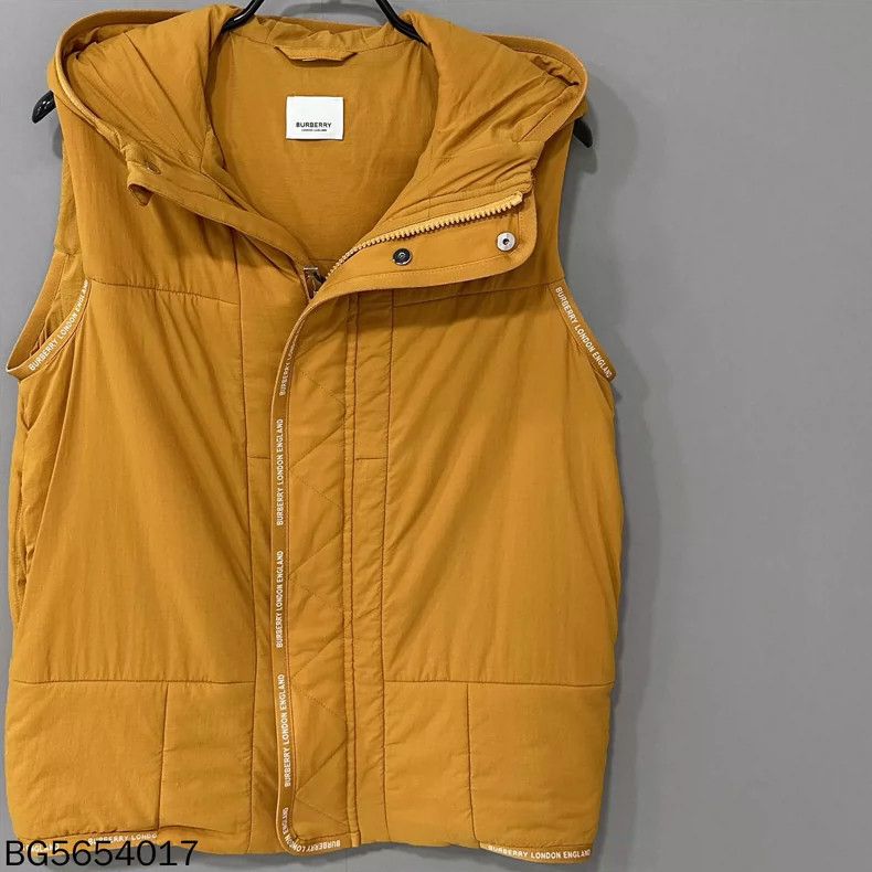 Burberry Burberry Letter Logo Padded Vest Size M / US 6-8 / IT 42-44 - 2 Thumbnail