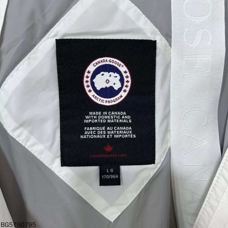 Canada Goose Canada Goose White Long Down Jacket Size L / US 10 / IT 46 - 4 Thumbnail