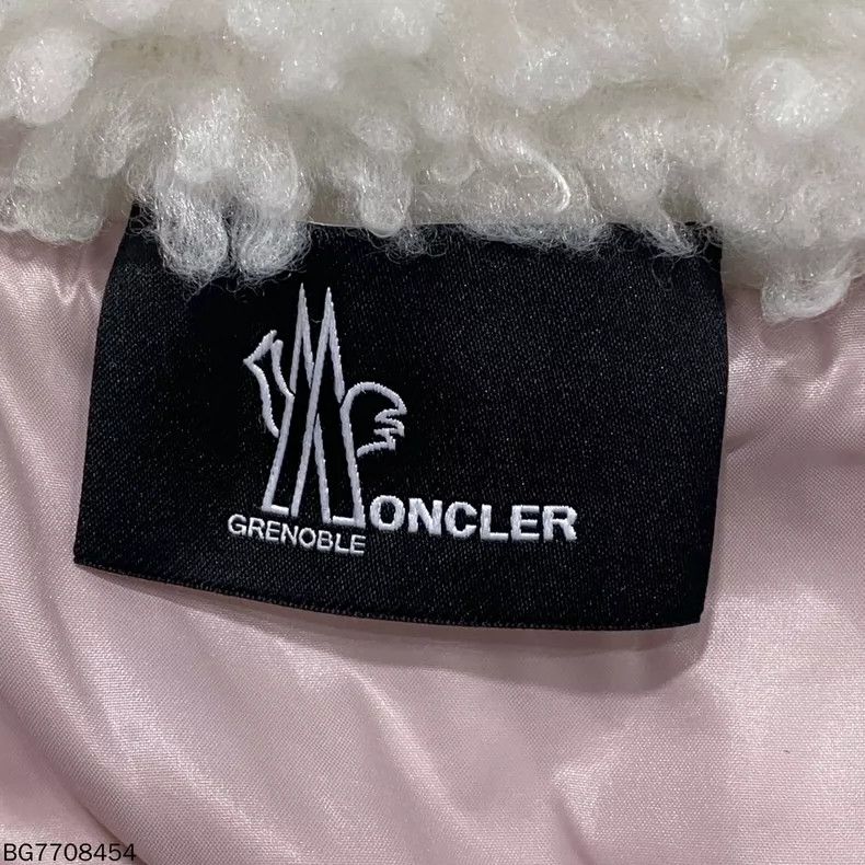 Moncler Moncler White Teddy Down Jacket Size M / US 6-8 / IT 42-44 - 4 Thumbnail