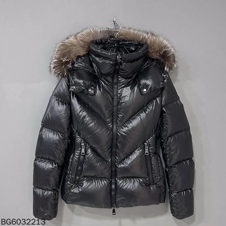 Moncler Moncler Ribafur Down Jacket with Fur Collar Size S / US 4 / IT 40 - 2 Thumbnail