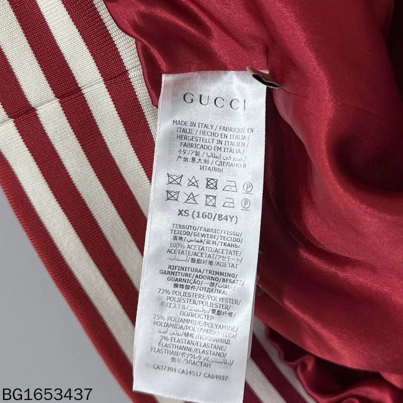 Gucci Red Embroidered Cherry Logo Satin Jacket Size XS / US 0-2 / IT 36-38 - 5 Thumbnail