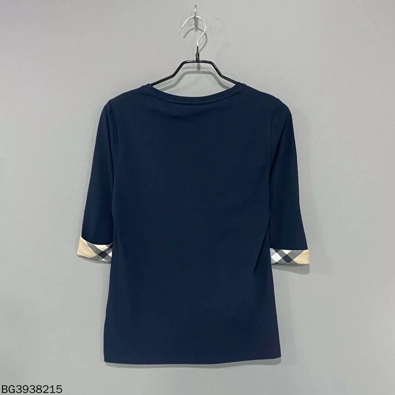 Burberry Burberry Classic Check Mid-Sleeve Top Size M / US 6-8 / IT 42-44 - 3 Thumbnail
