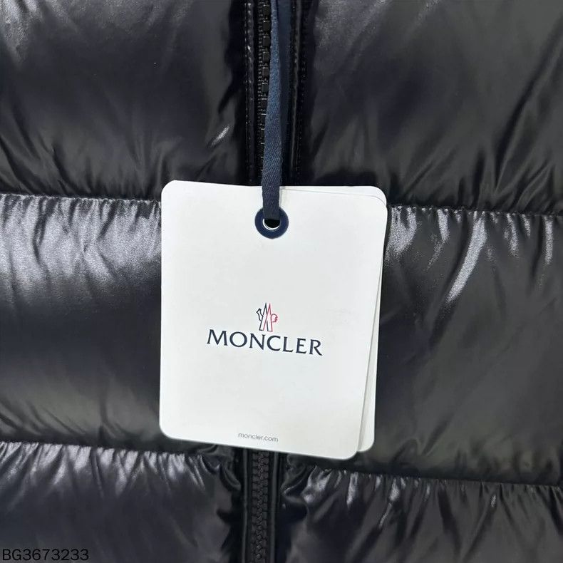 Moncler Moncler Maya Black Hooded Down Jacket Size M / US 6-8 / IT 42-44 - 4 Thumbnail