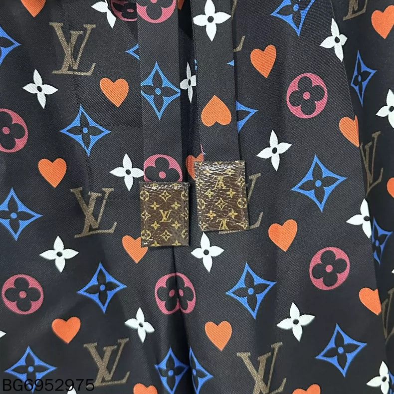 Louis Vuitton Louis Vuitton Logo Print Silk Wide-Leg Pants Size 40" / US 18 - 5 Thumbnail