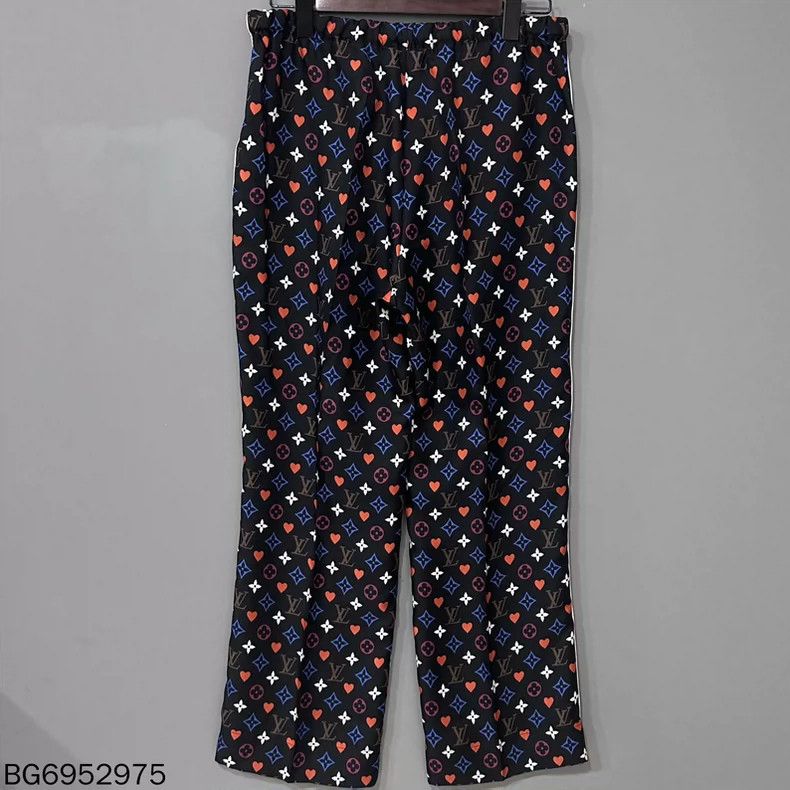 Louis Vuitton Louis Vuitton Logo Print Silk Wide-Leg Pants Size 40" / US 18 - 2 Thumbnail