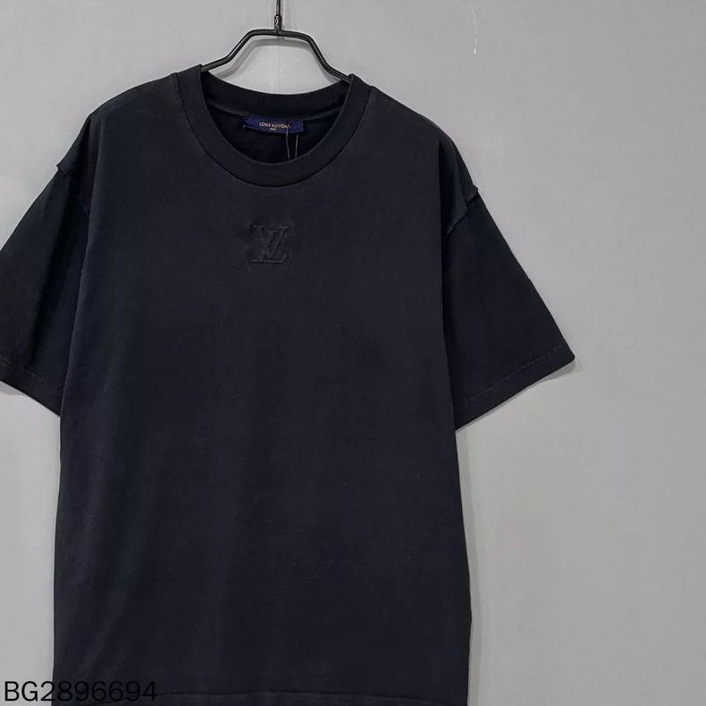 Louis Vuitton Louis Vuitton Black Logo Short Sleeve Tee Size L / US 10 / IT 46 - 3 Thumbnail
