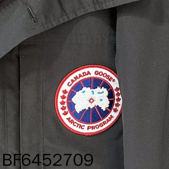 Canada Goose Black Reflective Expedition Down Jacket Size L / US 10 / IT 46 - 4 Thumbnail