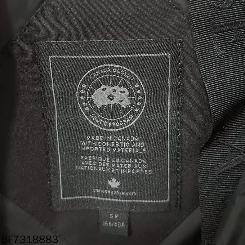 Canada Goose Canada Goose Lyndale Black Label Parka Coat Size S / US 4 / IT 40 - 5 Thumbnail