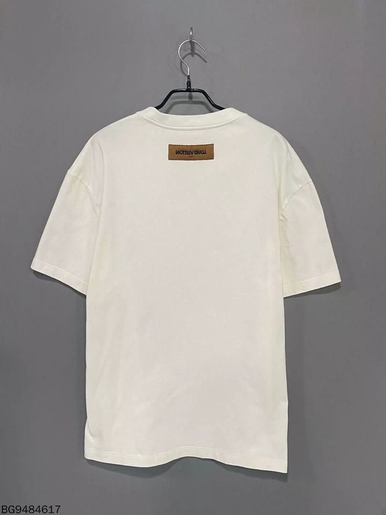 Louis Vuitton Louis Vuitton Pharrell Logo Short Sleeve Tee Size L / US 10 / IT 46 - 3 Thumbnail