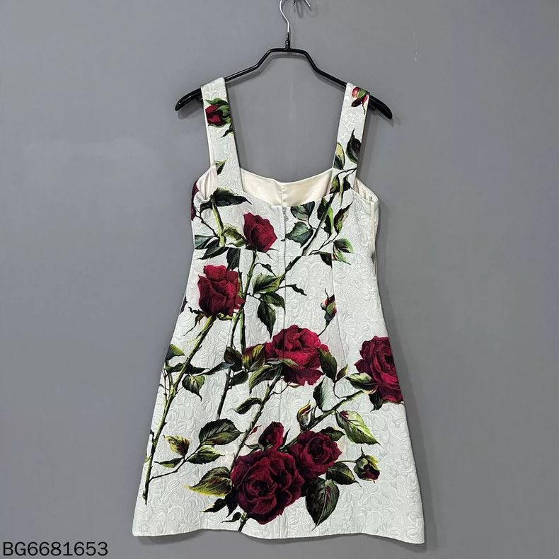 Dolce & Gabbana Dolce & Gabbana Rose Embroidered Dress Size S / US 4 / IT 40 - 2 Thumbnail