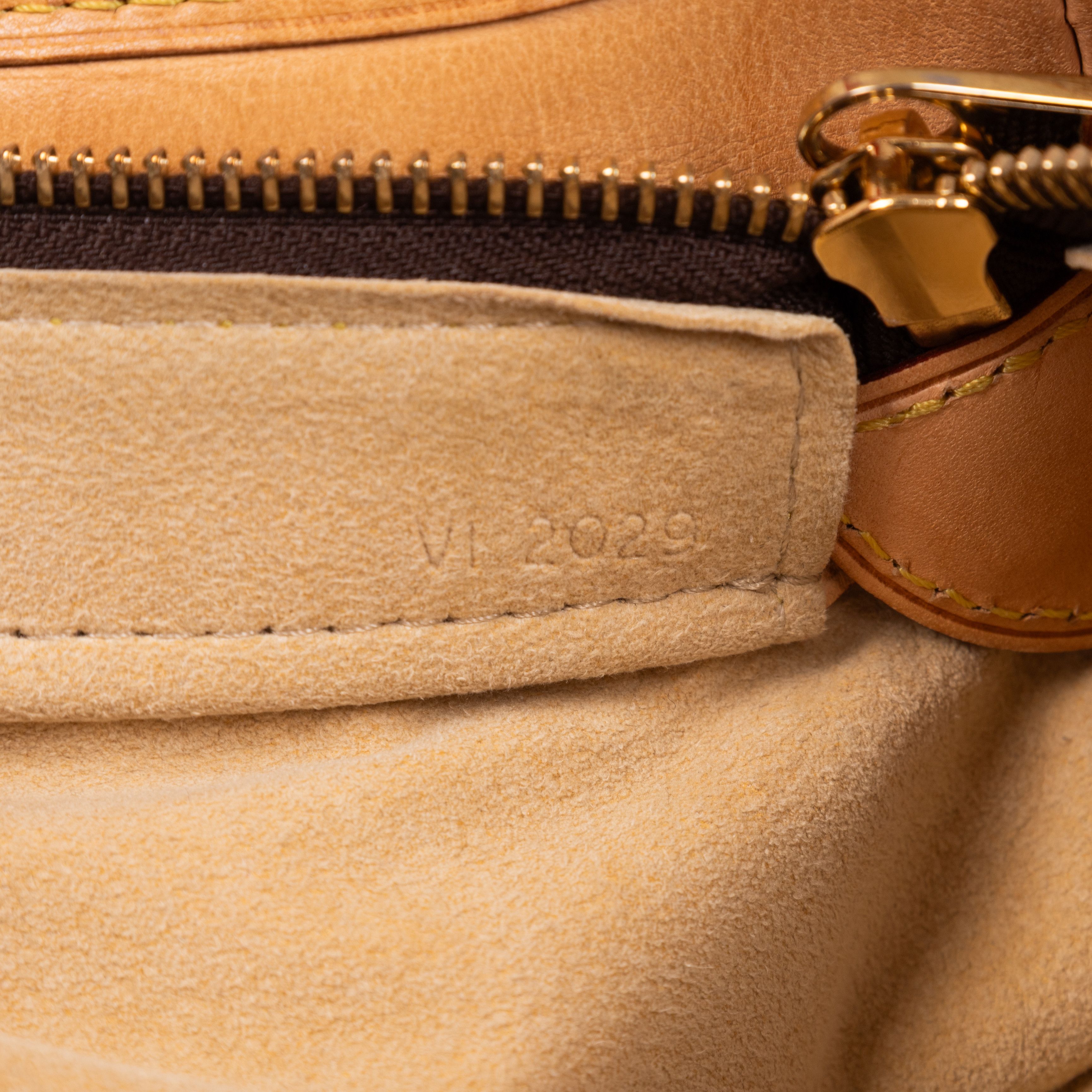 Louis Vuitton Boetie MM Size ONE SIZE - 11 Thumbnail