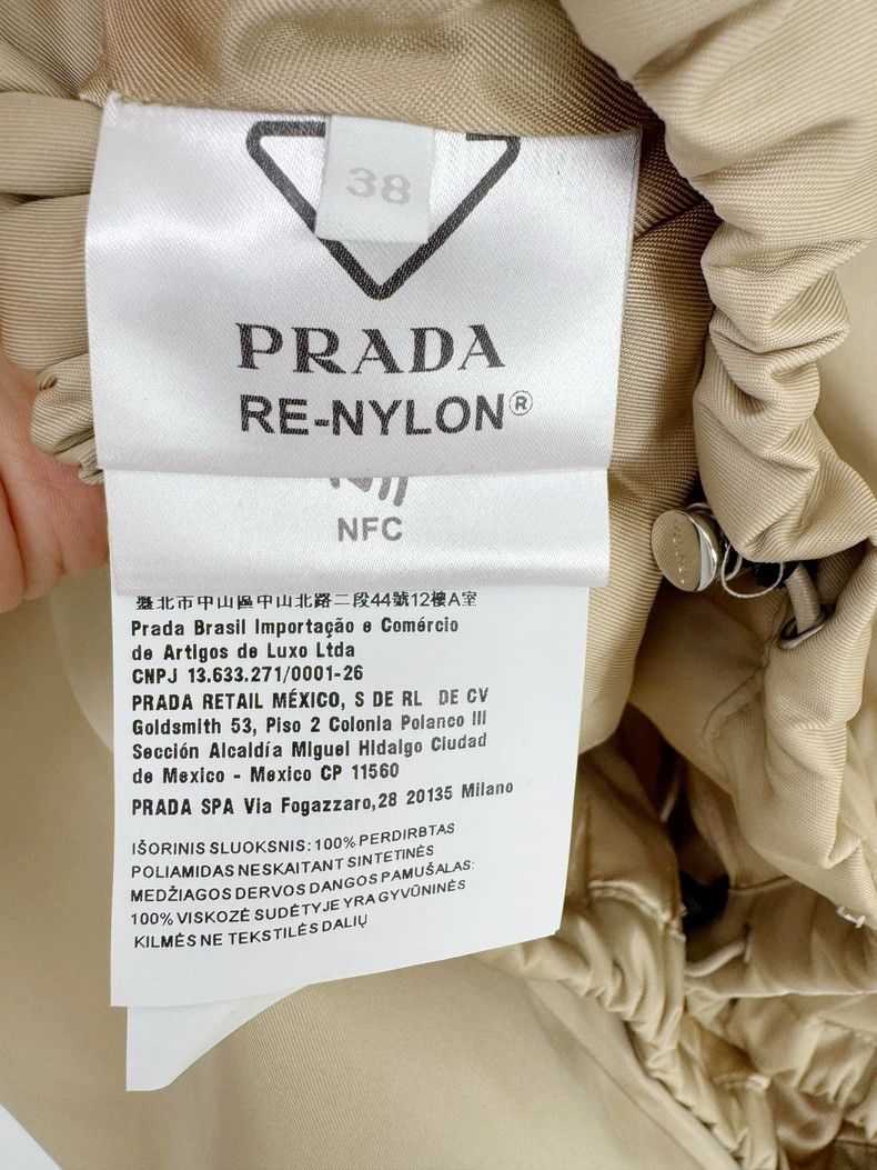 Prada Prada Nylon Jacket Coat New Size M / US 6-8 / IT 42-44 - 4 Thumbnail