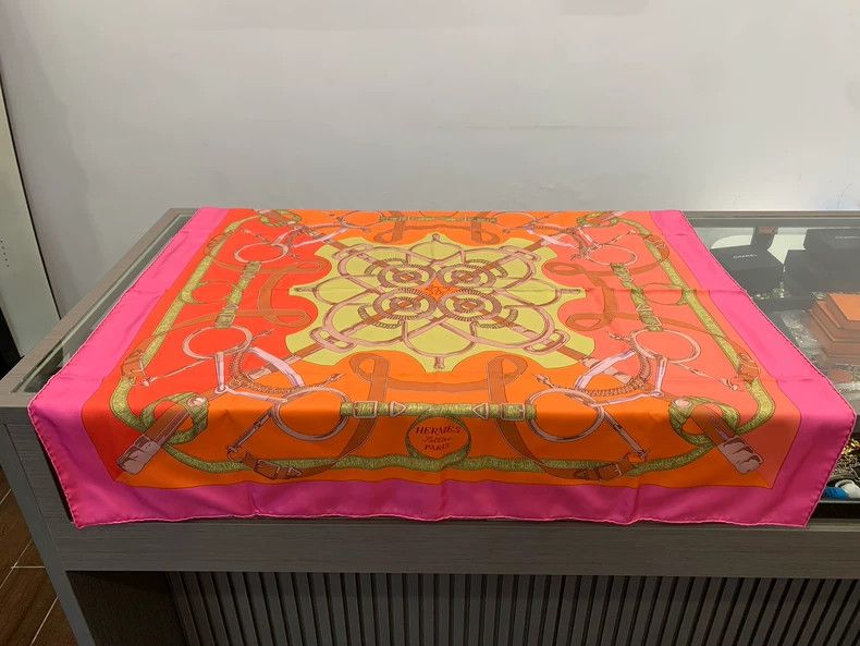 Hermes Hermes Pop Art Horse Silk Scarf 90cm Size ONE SIZE - 3 Thumbnail