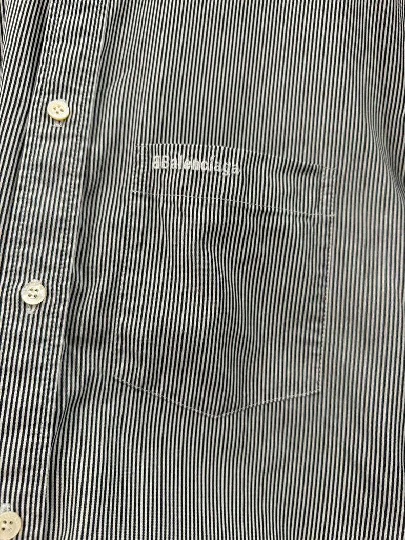 Balenciaga Balenciaga Gray Stripe Logo Button-Up Shirt Size XS / US 0-2 / IT 36-38 - 3 Thumbnail