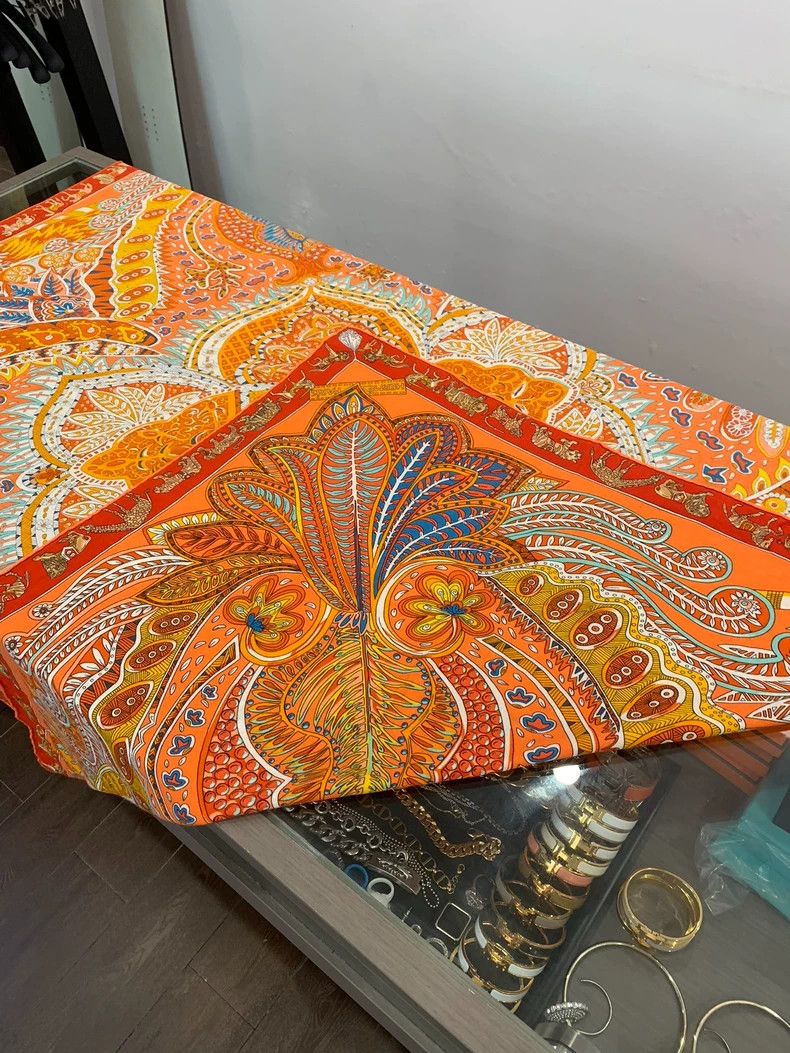 Hermes Hermes Floral Logo Wool Cashmere Scarf Size ONE SIZE - 4 Thumbnail