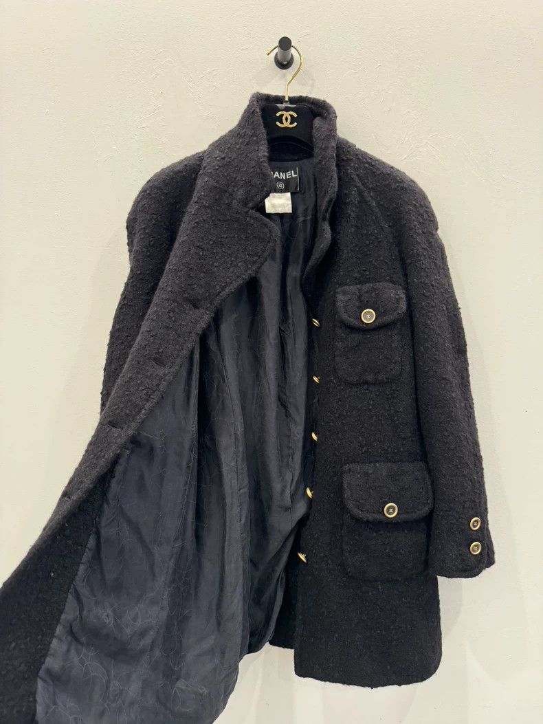 Chanel Chanel Vintage Black Wool Coat with CC Buttons Size S / US 4 / IT 40 - 3 Thumbnail