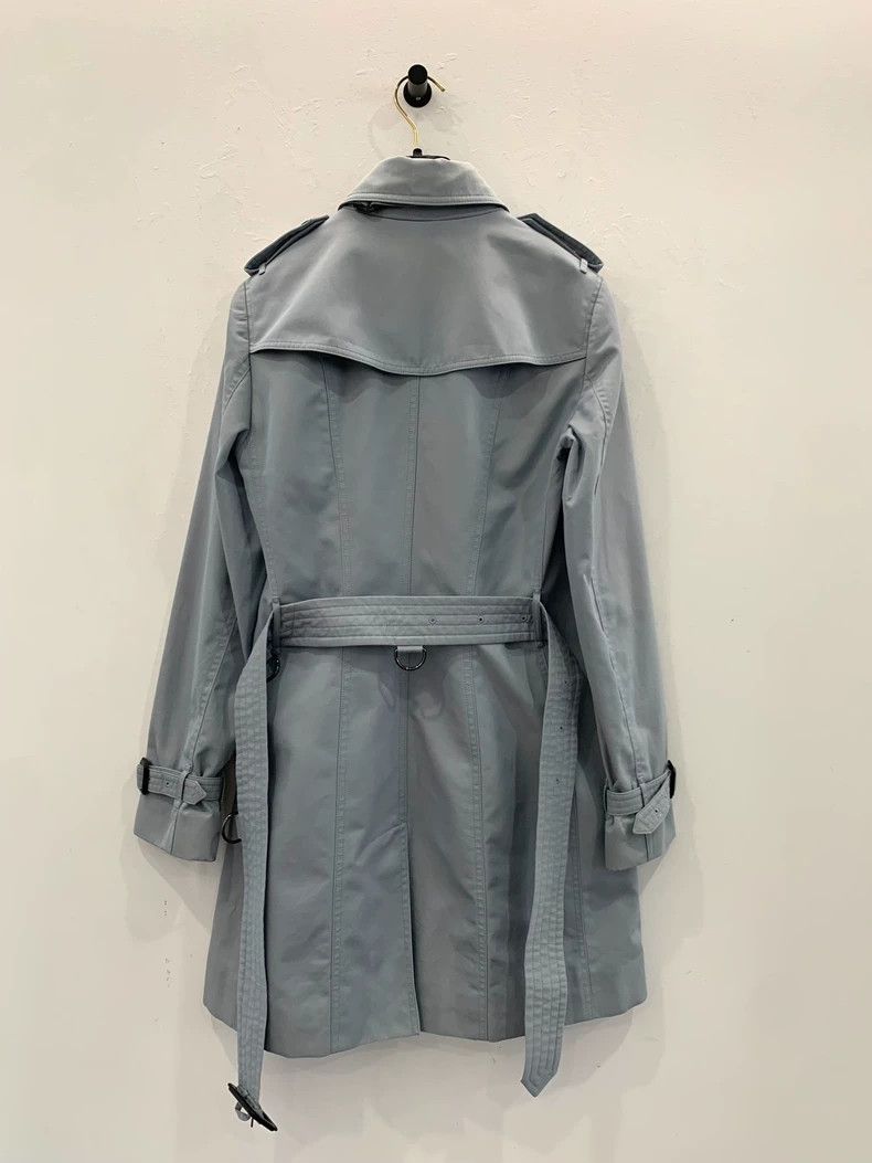 Burberry Burberry London Women's Double-Breasted Trench Coat Size M / US 6-8 / IT 42-44 - 2 Thumbnail