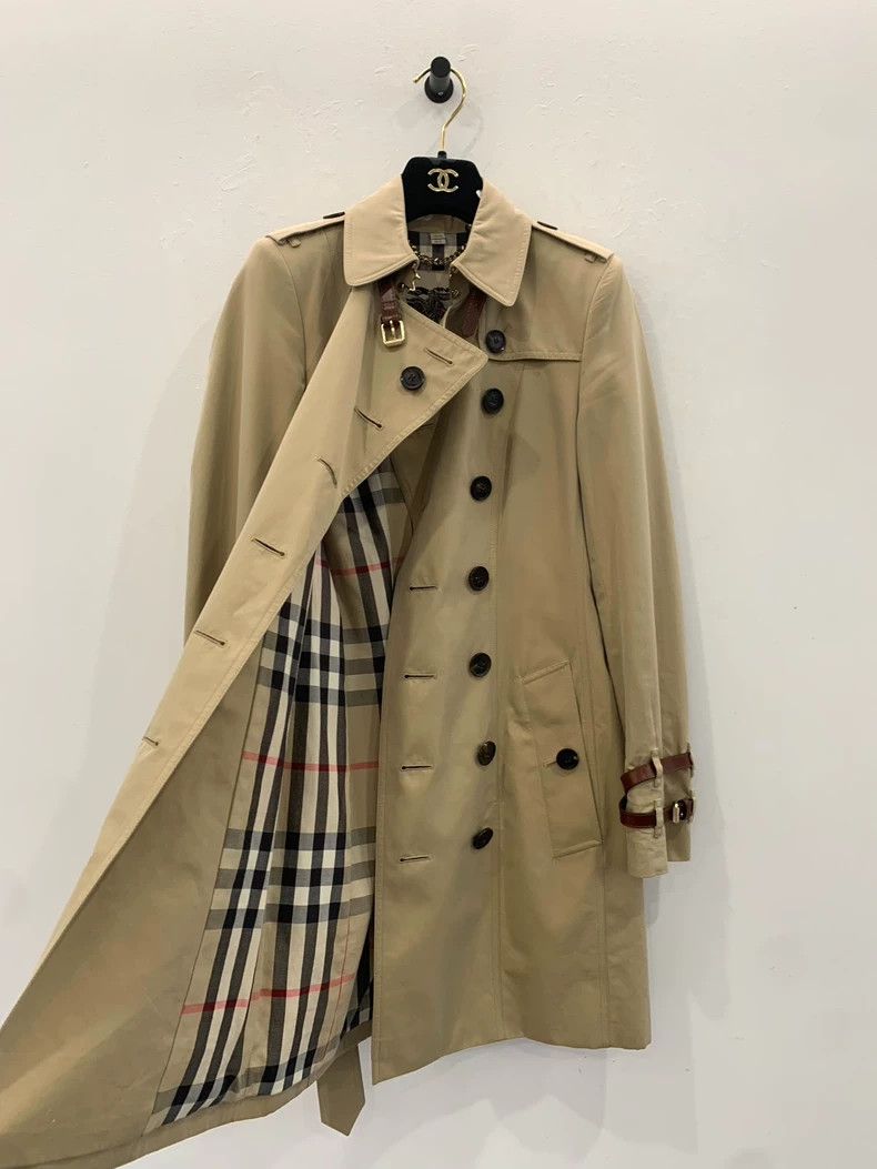 Burberry Burberry Beige Double-Breasted Trench Coat Size S / US 4 / IT 40 - 3 Thumbnail
