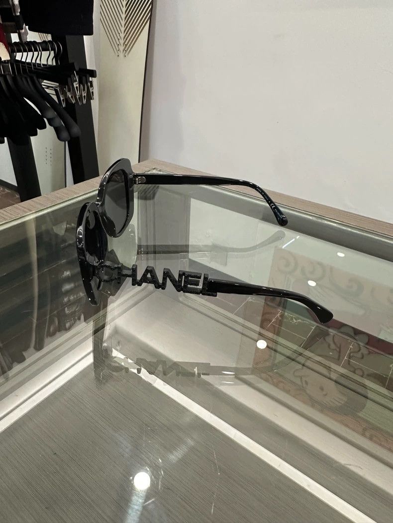 Chanel Chanel Black Rhinestone Logo Sunglasses Size ONE SIZE - 4 Thumbnail