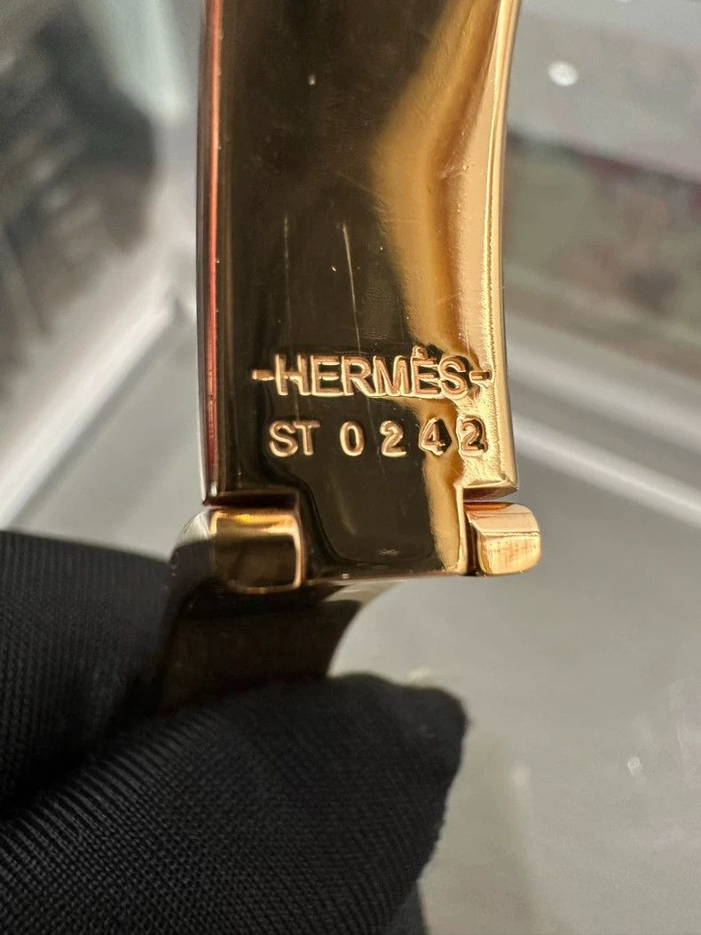 Hermes Hermes Clic H Enamel Gold Buckle Bracelet Size ONE SIZE - 5 Thumbnail