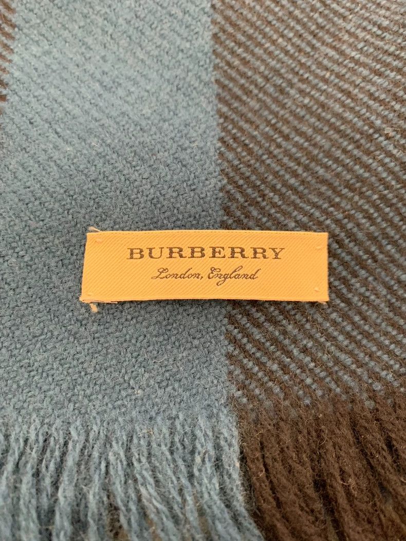 Burberry Burberry Blue Plaid Fringe Wool Scarf Size ONE SIZE - 5 Thumbnail