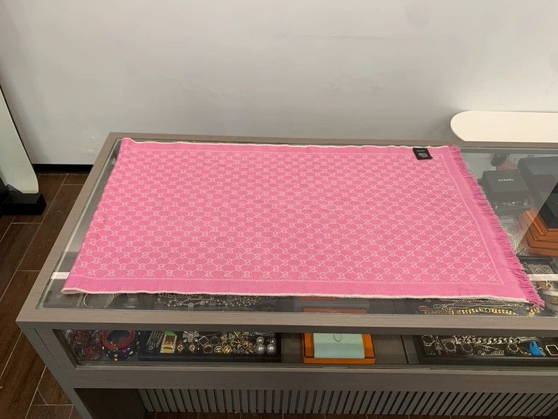 Gucci Gucci Pink Wool Logo Double-Sided Scarf Size ONE SIZE - 4 Thumbnail