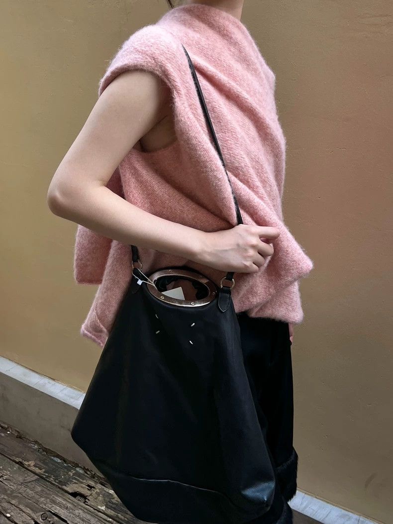 Dries Van Noten Dries Van Noten Pink One-Shoulder Wrap - dmc Size US M / EU 48-50 / 2 - 2 Thumbnail