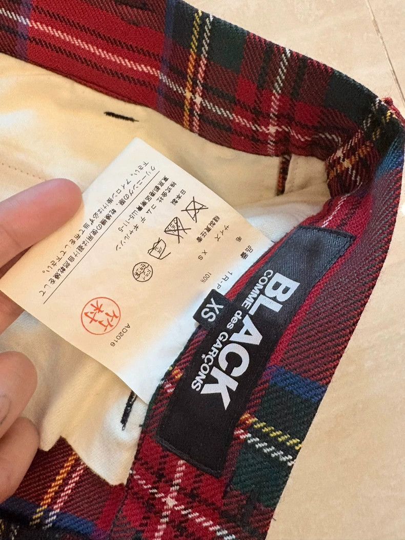 Comme des Garcons Comme des Garcons Plaid Strapped Pants - dmc Size 28" / US 6 / IT 42 - 8 Thumbnail