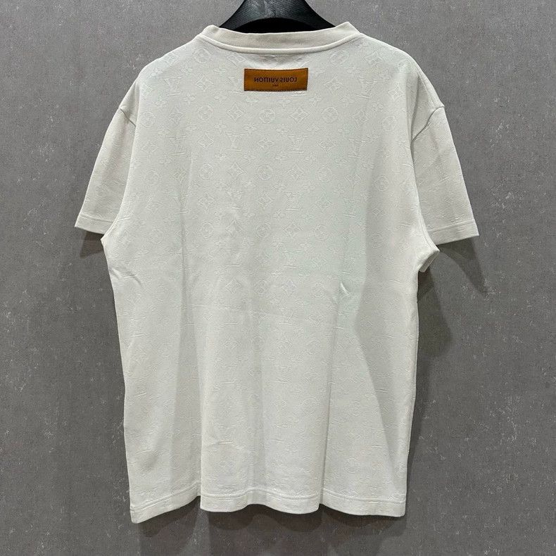 Louis Vuitton Louis Vuitton White Logo Seafood Beaded T-Shirt - dmc Size M / US 6-8 / IT 42-44 - 2 Thumbnail